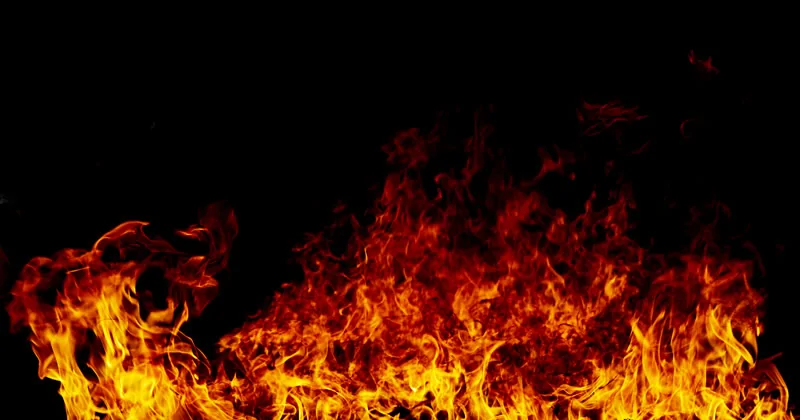 Corigliano-Rossano (CS) | Auto in fiamme, non si esclude incendio doloso