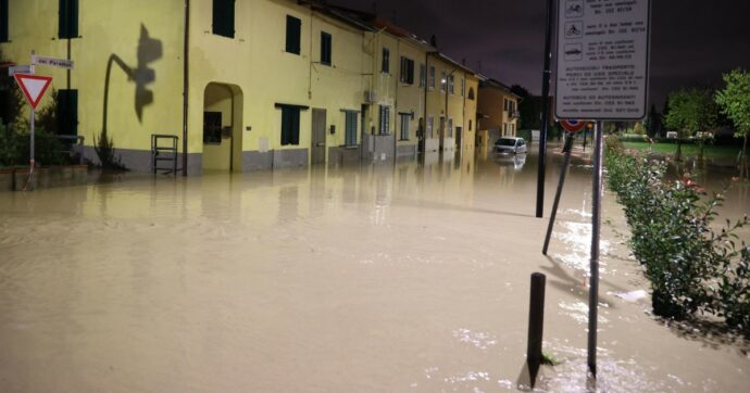 Prato | Maltempo, esonda il torrente Bagnolo: oltre 160 evacuazioni.