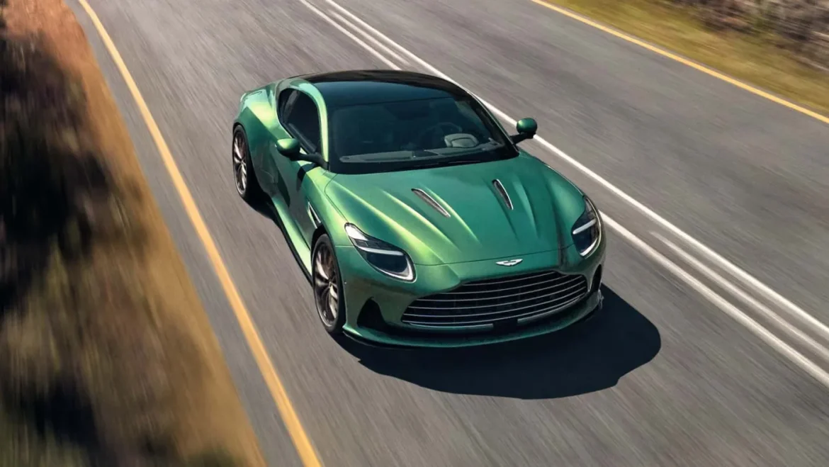 Motori | Aston Martin offrirà modelli auto a benzina fino al 2030