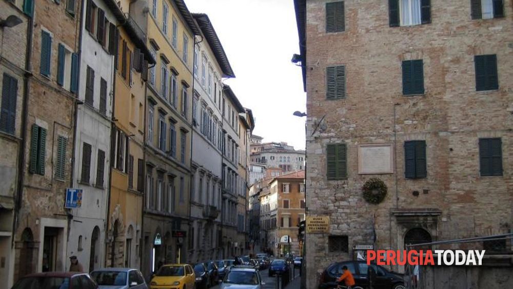 Perugia | Tragedia in Corso Cavour, trovato morto lo storico “fotocopistaro” Cesare