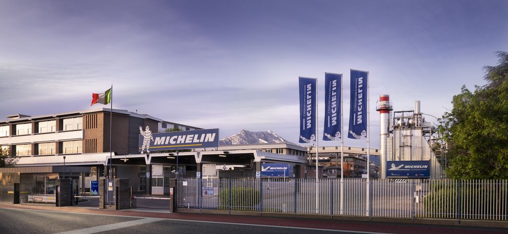 Lavoro | Michelin pagherà tutti i lavoratori tra i 2.300 e i 4.500 euro al mese, anche in Italia