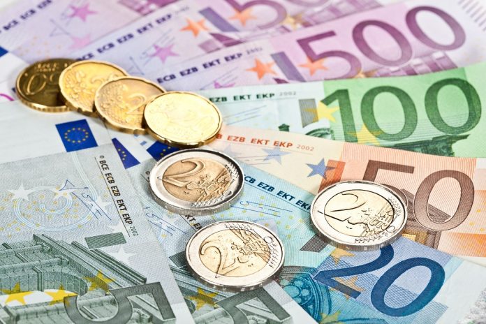 Economia | Bonus di 100 euro nella tredicesima, bozza del decreto legislativo atteso oggi in Cdm